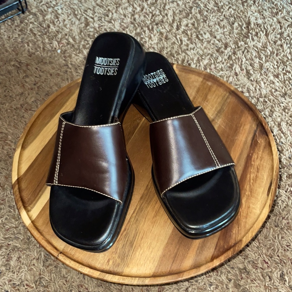 Mootsies Tootsies Shoes! 🌻
